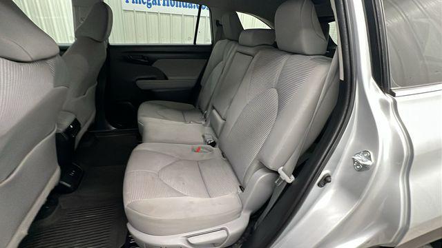 used 2022 Toyota Highlander car, priced at $32,950