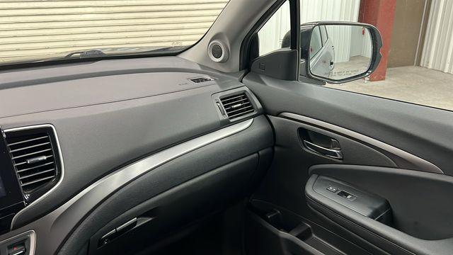 used 2020 Honda Pilot car, priced at $25,890