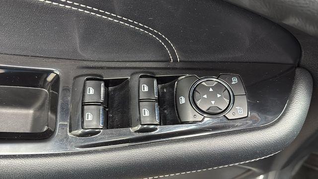 used 2018 Ford Edge car, priced at $13,950