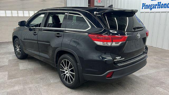 used 2018 Toyota Highlander car, priced at $27,950