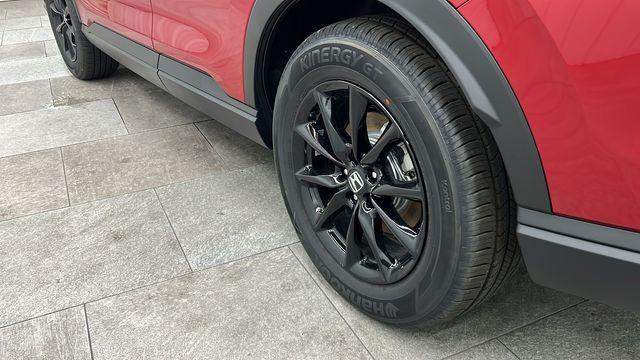 new 2026 Honda CR-V Hybrid car, priced at $38,980