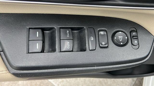 used 2022 Honda CR-V car, priced at $33,980