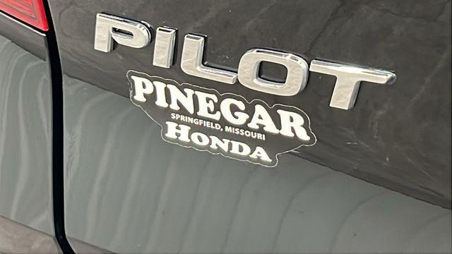 used 2021 Honda Pilot car, priced at $34,780