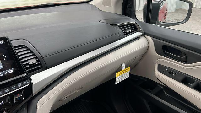 new 2025 Honda Odyssey car, priced at $44,125