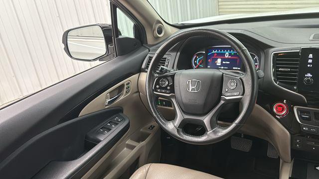 used 2022 Honda Pilot car, priced at $42,980