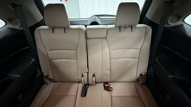used 2022 Honda Pilot car, priced at $42,980