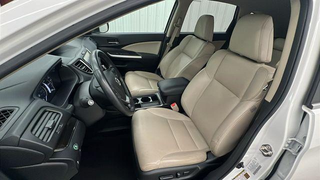used 2016 Honda CR-V car, priced at $23,950