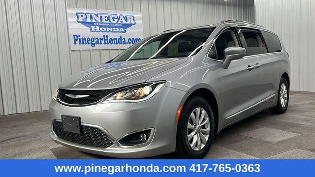 used 2018 Chrysler Pacifica car, priced at $12,990