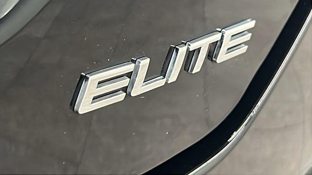 used 2023 Honda Pilot car, priced at $48,980