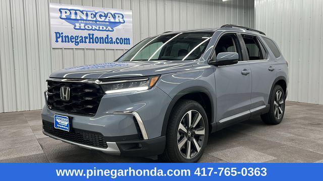 new 2025 Honda Pilot car, priced at $52,440