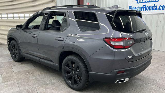 new 2025 Honda Pilot car, priced at $56,030