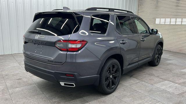 new 2025 Honda Pilot car, priced at $56,030