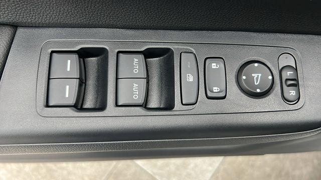 new 2026 Honda CR-V Hybrid car, priced at $40,650