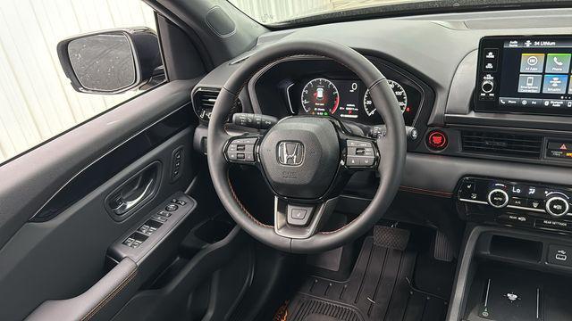 new 2025 Honda Pilot car, priced at $50,895