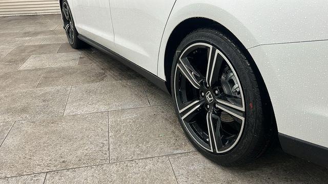 new 2025 Honda Accord Hybrid car, priced at $35,260