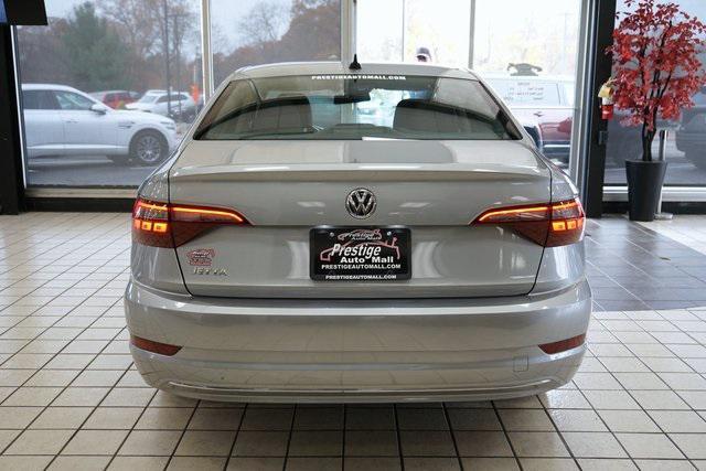 used 2021 Volkswagen Jetta car, priced at $16,285