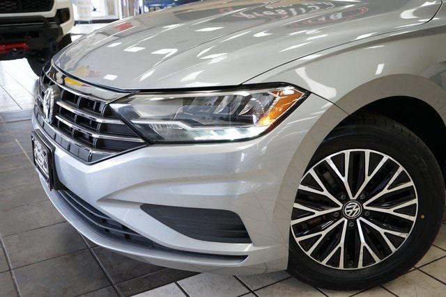 used 2021 Volkswagen Jetta car, priced at $16,285