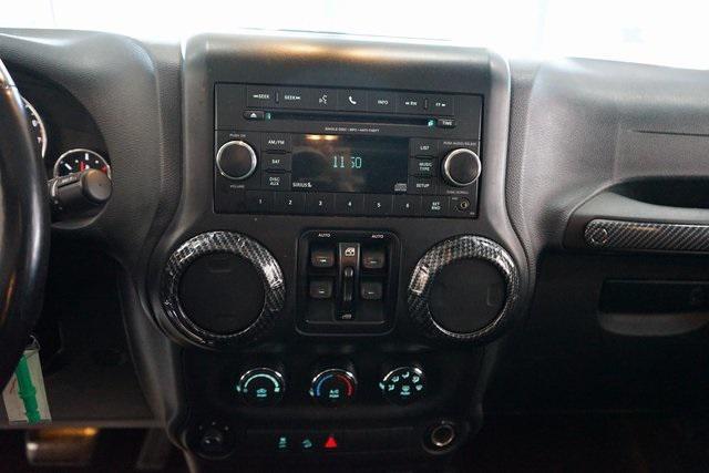 used 2015 Jeep Wrangler Unlimited car, priced at $12,998