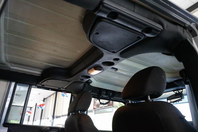 used 2015 Jeep Wrangler Unlimited car, priced at $12,998