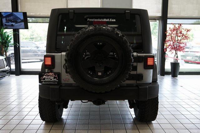 used 2015 Jeep Wrangler Unlimited car, priced at $12,998