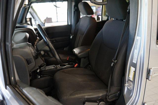 used 2015 Jeep Wrangler Unlimited car, priced at $12,998