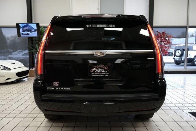 used 2019 Cadillac Escalade car, priced at $30,044