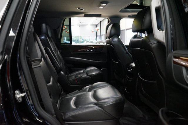 used 2019 Cadillac Escalade car, priced at $30,044