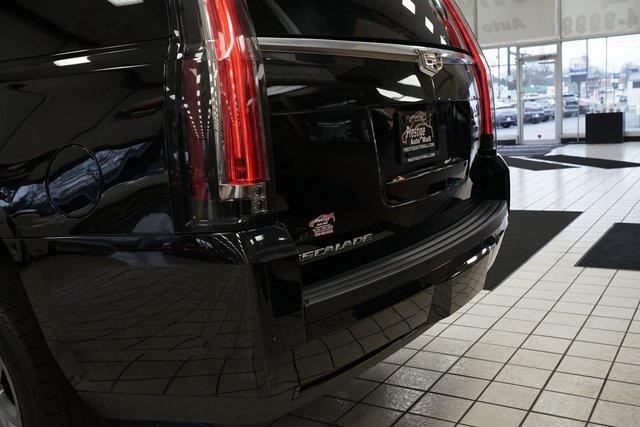 used 2019 Cadillac Escalade car, priced at $30,044