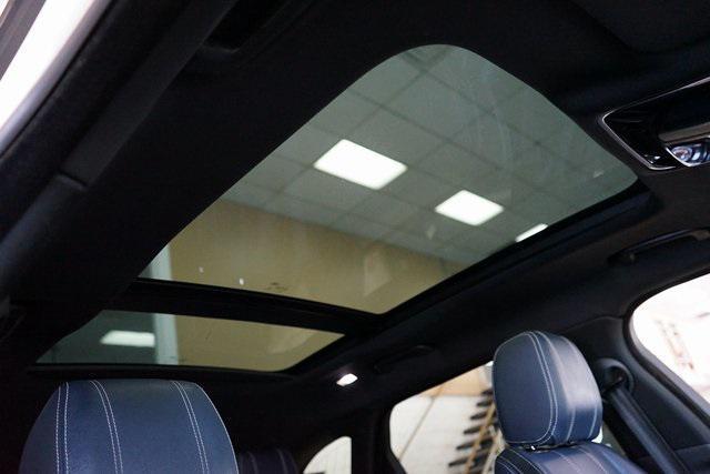 used 2018 Land Rover Range Rover Velar car, priced at $25,787