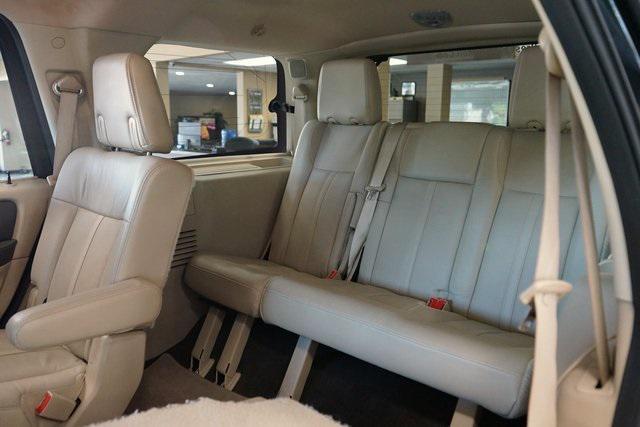 used 2015 Lincoln Navigator car, priced at $13,495