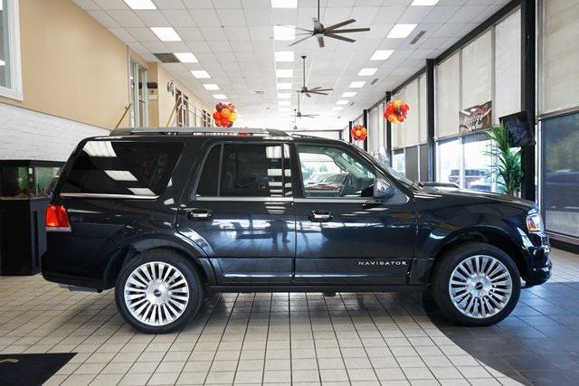 used 2015 Lincoln Navigator car, priced at $13,495