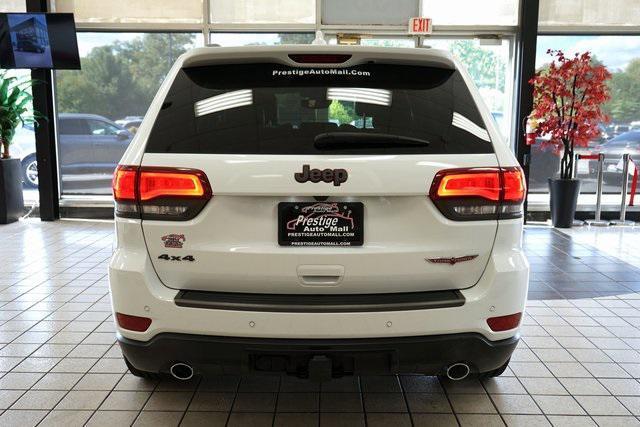 used 2020 Jeep Grand Cherokee car, priced at $19,796