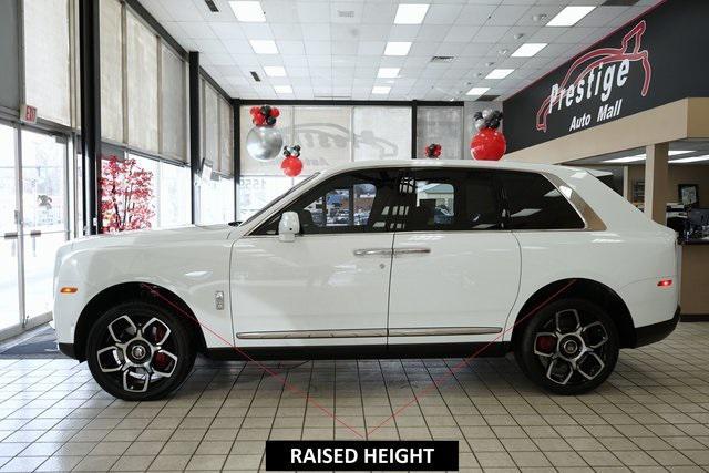 used 2023 Rolls-Royce Cullinan car, priced at $350,791