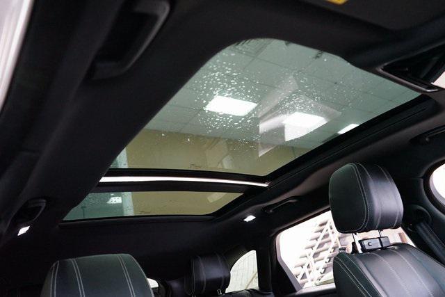 used 2020 Land Rover Range Rover Velar car, priced at $23,991