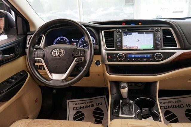 used 2018 Toyota Highlander car, priced at $24,311