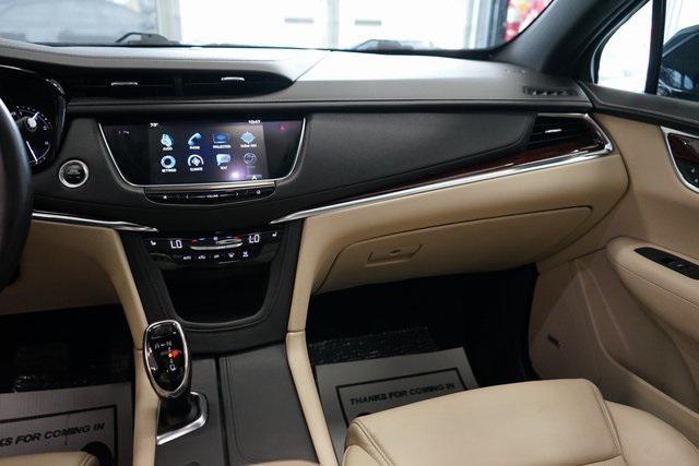used 2017 Cadillac XT5 car, priced at $14,630