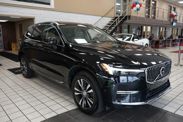 used 2022 Volvo XC60 Recharge Plug-In Hybrid car, priced at $25,887