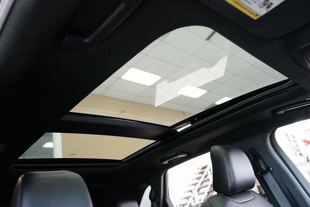 used 2020 Ford Edge car, priced at $19,572
