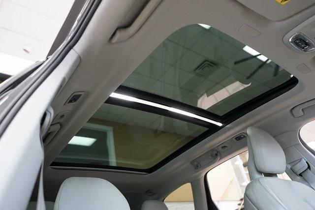 used 2019 Volvo XC60 car, priced at $19,685