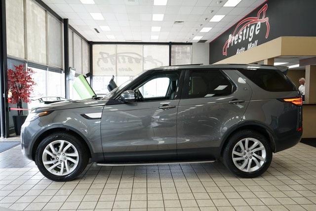 used 2017 Land Rover Discovery car, priced at $25,250
