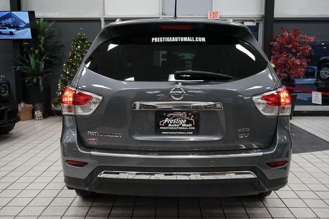 used 2016 Nissan Pathfinder car, priced at $13,677