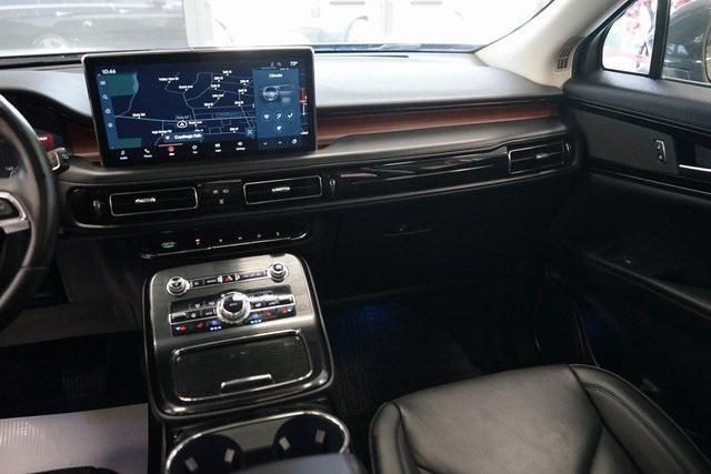 used 2022 Lincoln Nautilus car, priced at $31,377