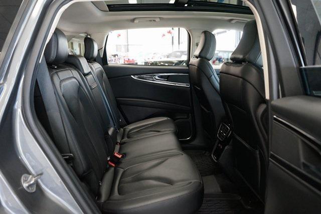 used 2022 Lincoln Nautilus car, priced at $31,377