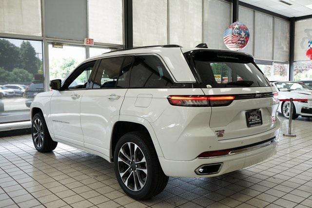 used 2023 Jeep Grand Cherokee car, priced at $39,999