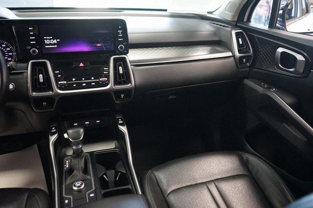 used 2022 Kia Sorento car, priced at $19,693