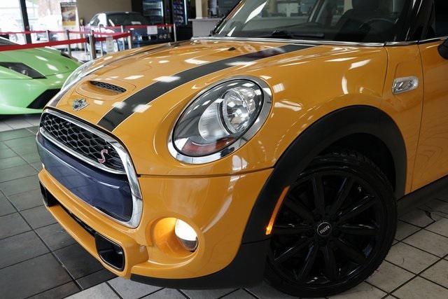 used 2018 MINI Hardtop car, priced at $13,456