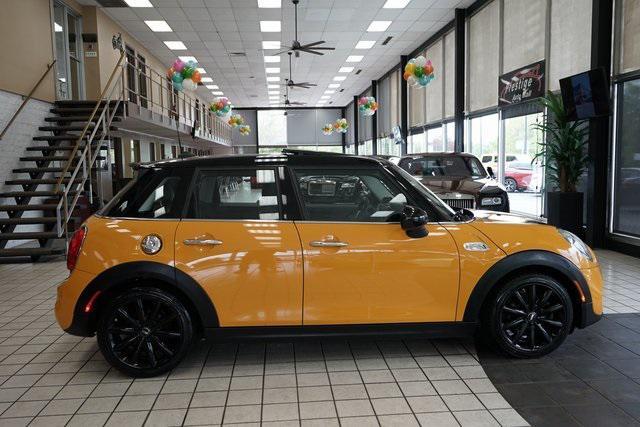 used 2018 MINI Hardtop car, priced at $13,456