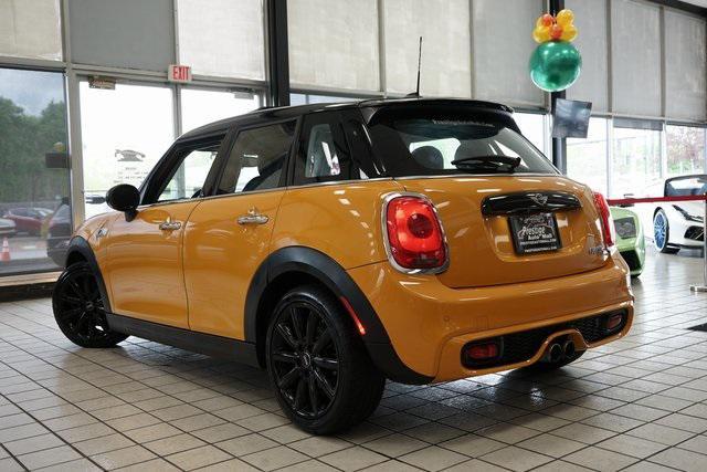 used 2018 MINI Hardtop car, priced at $13,456