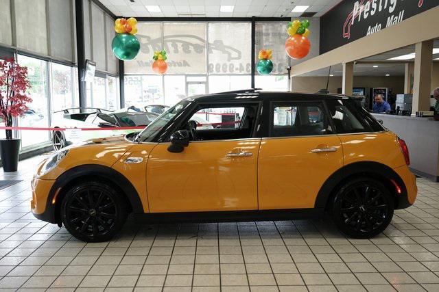 used 2018 MINI Hardtop car, priced at $13,456