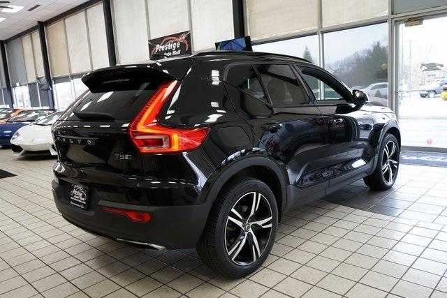 used 2020 Volvo XC40 car, priced at $23,477